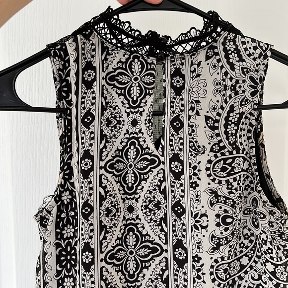 Ladies Flowy Tank - Picture 2 of 3